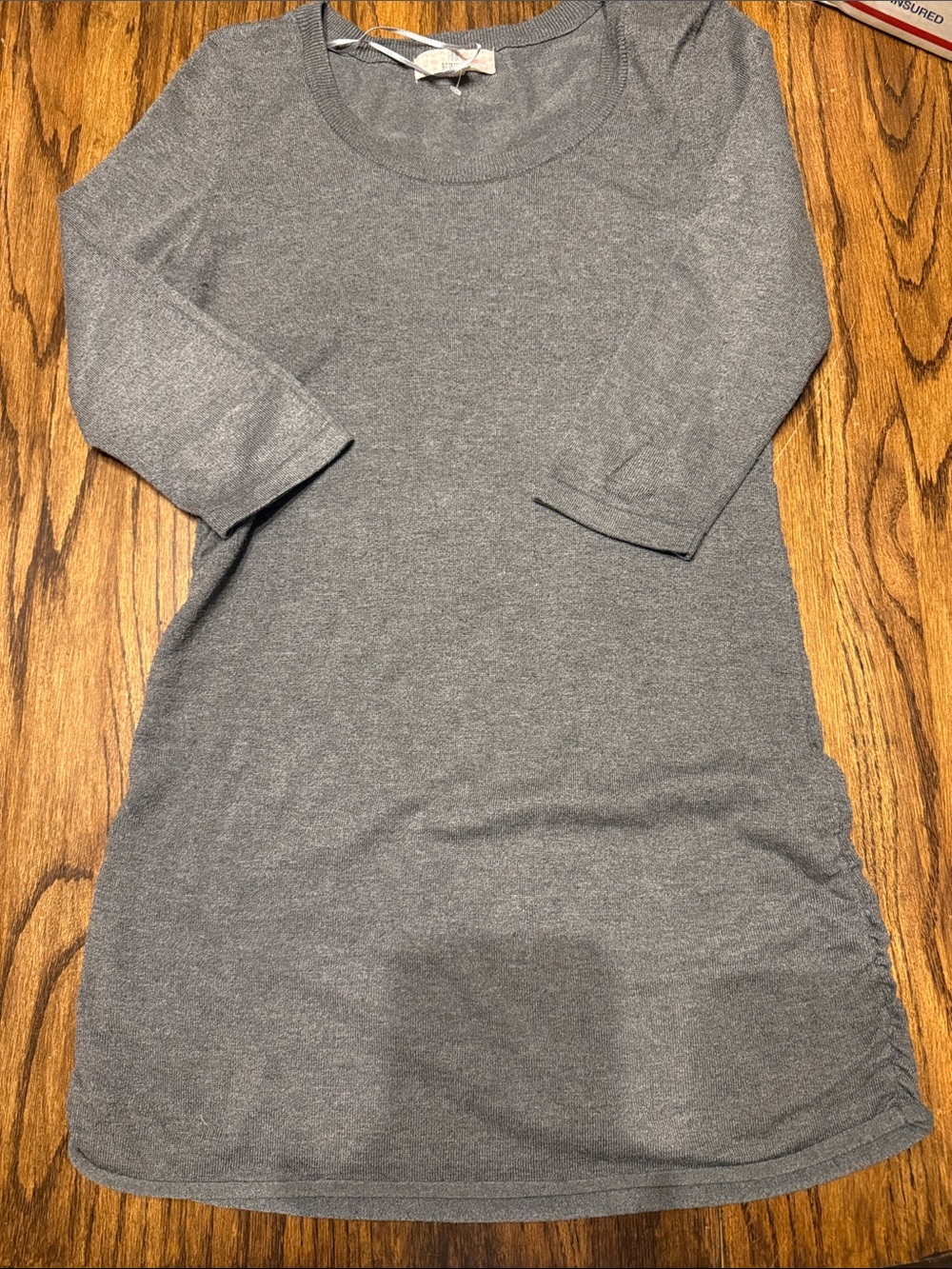 3/$25 Heather Gray 3/4 Sleeve Knit Tunic